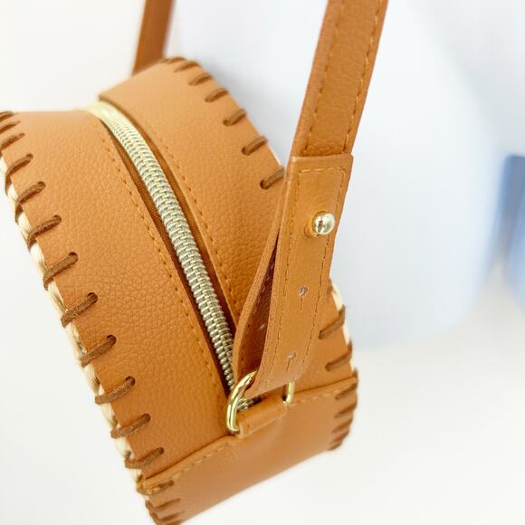 Bath & Body Works Womens Boho Summer Beach Woven Straw Round Crossbody Bag Beige - Picture 4 of 7